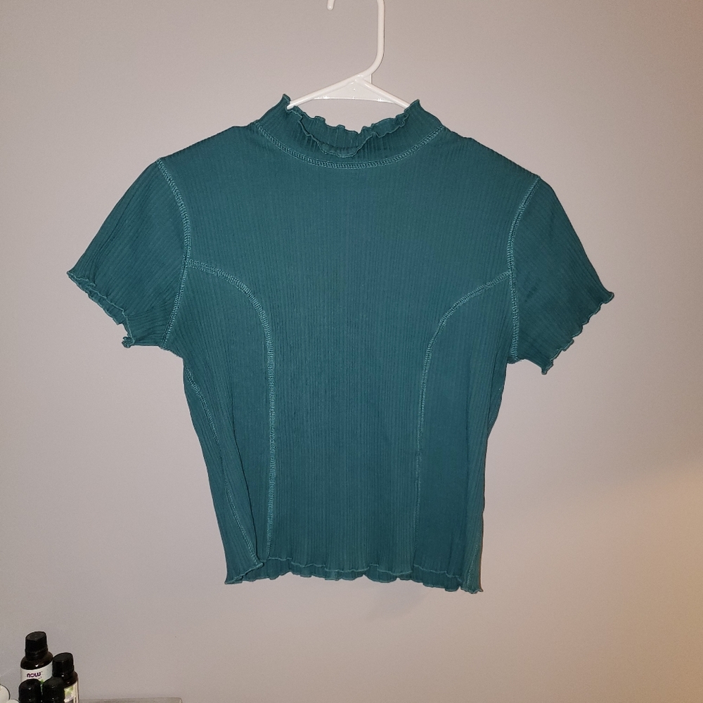 Ribbed Mock Neck Top